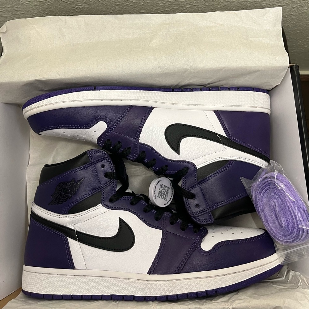 Jordan 1 Retro High OG Court Purple 2.0 Size 11